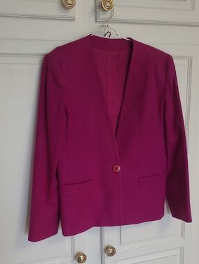 Vintage 100% Wool Women's Fuchsia Single-Button Blazer